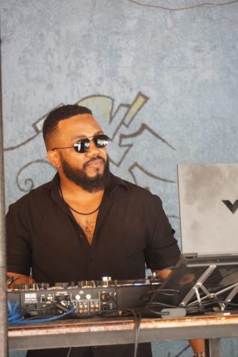 Mix off Saturday